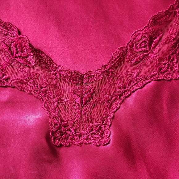 SECRET TREASURES LINGERIE - Picture 1 of 9